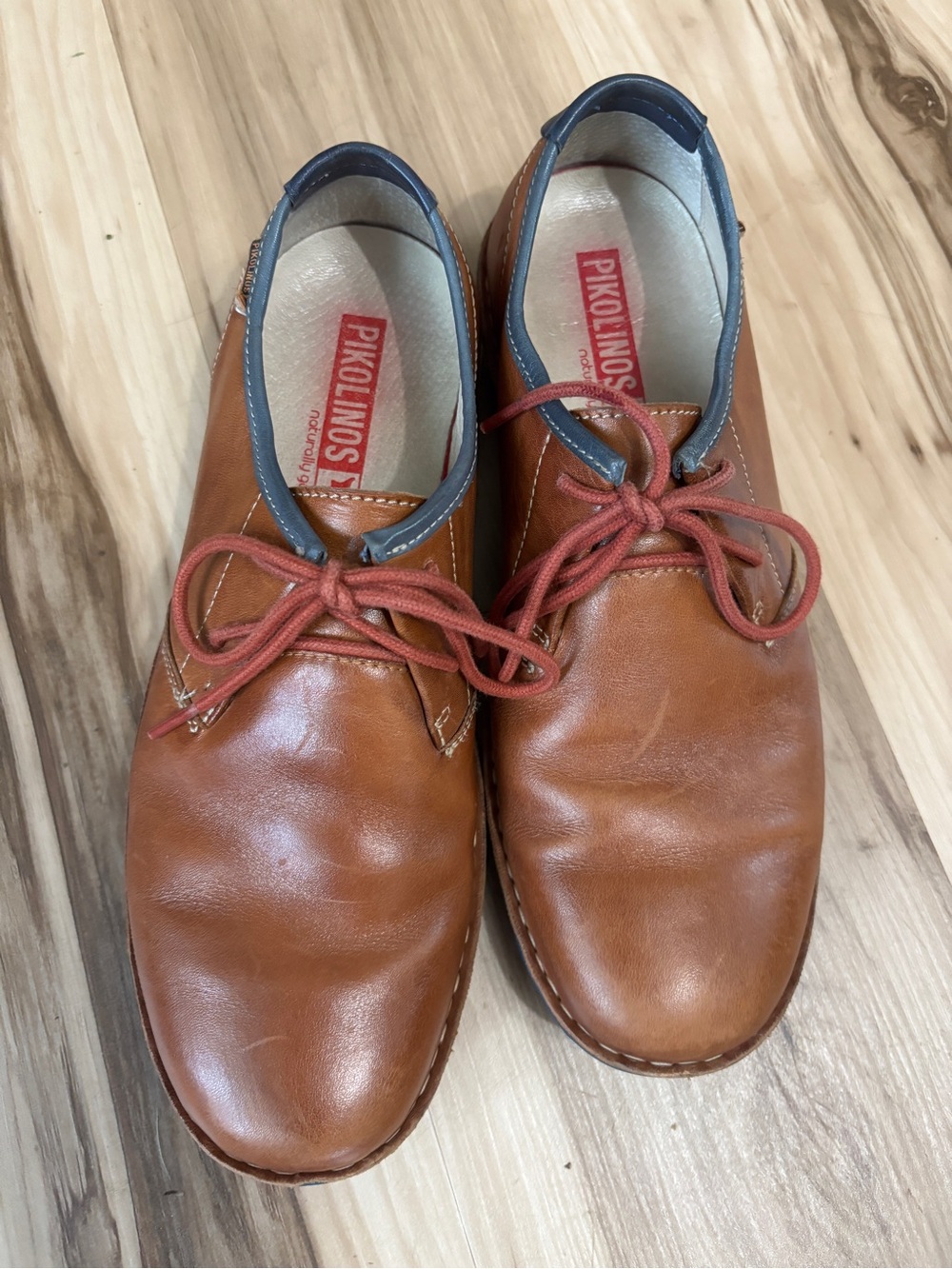 PIKOLINOS Brown Leather Chukka Boots with Red Laces and Blue Trim